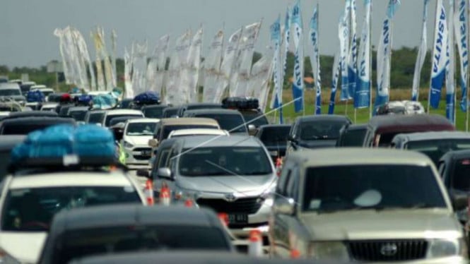 Strategi Cerdas Mudik Lebaran: Menghindari Kemacetan di Jalur Alternatif yang Terbukti Efisien