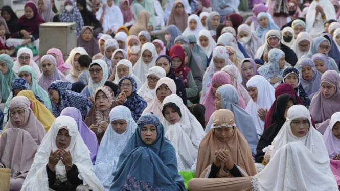 Panduan Lengkap Melaksanakan Salat Idul Fitri: Niat, Bacaan, dan Tata Cara Sesuai Sunnah Rasulullah