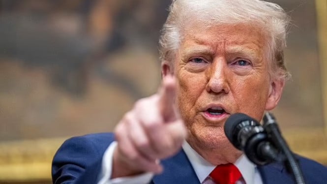 Trump Berikan Ultimatum 48 Jam kepada Iran: Buka Selat Hormuz atau Hadapi Konsekuensi Berat