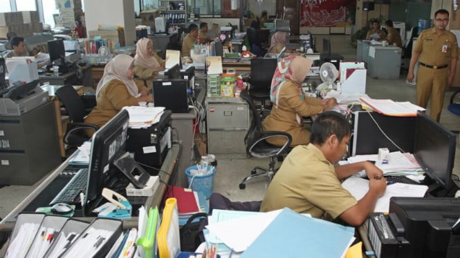 Pemprov Sulsel Terapkan Kebijakan WFH-WFA Pasca-Libur Lebaran, ASN Dilarang Hadir ke Kantor