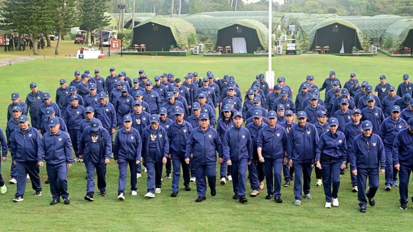 Pemerintah Pertimbangkan Pemotongan Gaji Menteri hingga 25 Persen untuk Stabilisasi APBN
