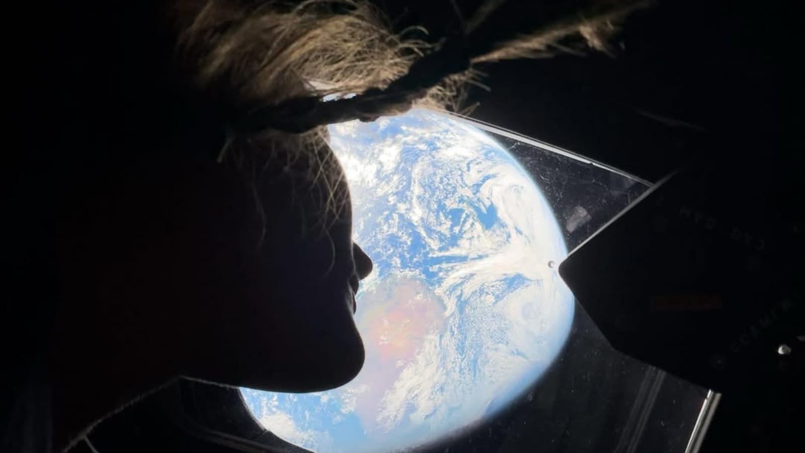 Teknologi Konsumer Jadi Andalan NASA: Smartphone dan Kamera Komersial Dominasi Dokumentasi Misi Artemis II