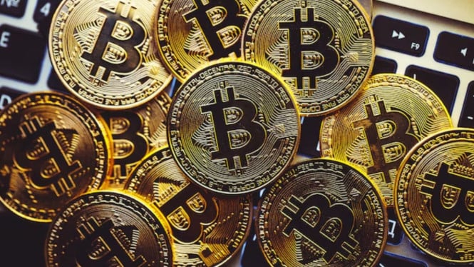 Investor Besar Tetap Aggressive Accumulate Bitcoin Meski Kerugian Capai Rp246 Triliun di Kuartal Pertama 2026