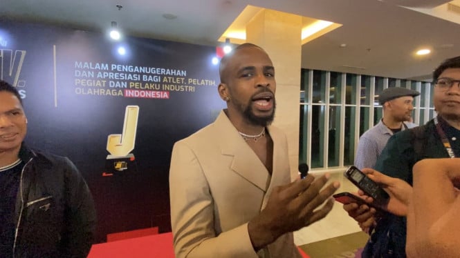 Kontroversi Analisis Pertandingan Memanas: Greg Nwokolo Bentuk Kritik Tajam terhadap Evaluasi Shayne Pattynama