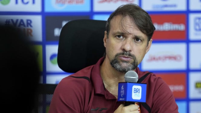 Persija Kembali Bersinar: Souza Ungkap Strategi Dominasi dalam Kemenangan Telak atas Persebaya