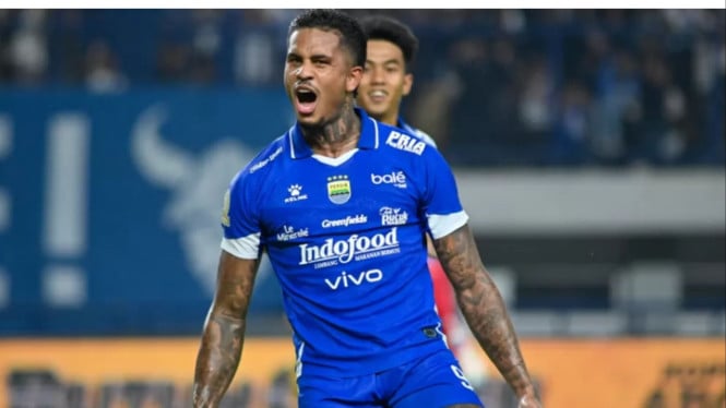 Persib Bandung Perpanjang Dominasi Klasemen Dengan Kemenangan Dramatis Atas Bali United