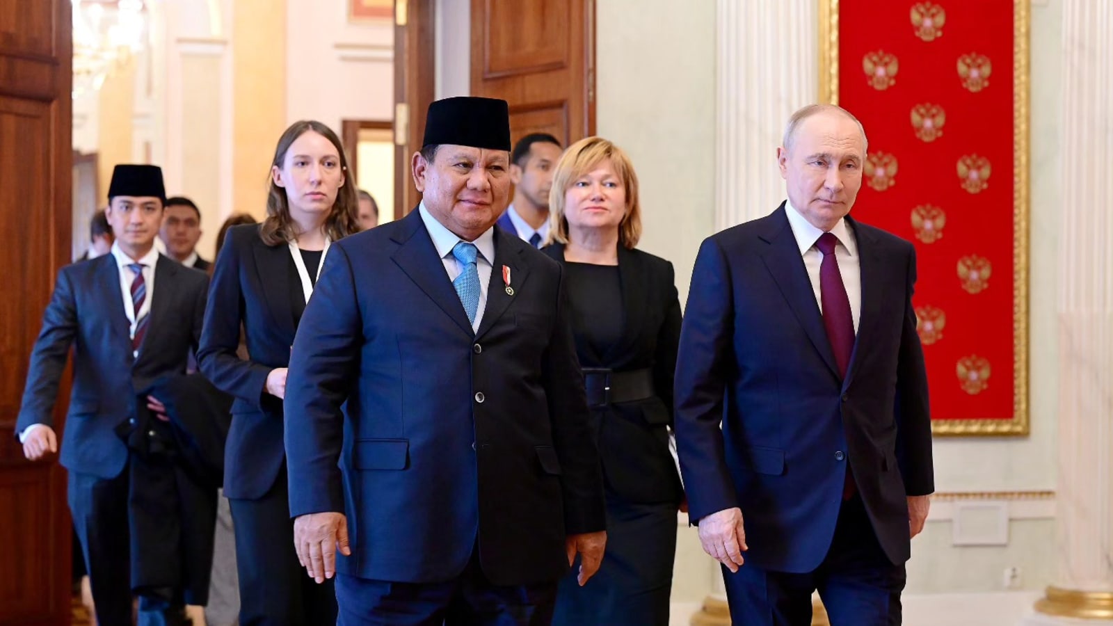 Pertemuan Tertutup Prabowo-Putin Selama Tiga Jam: Diskusi Mendalam tentang Posisi Strategis Indonesia di Panggung Dunia