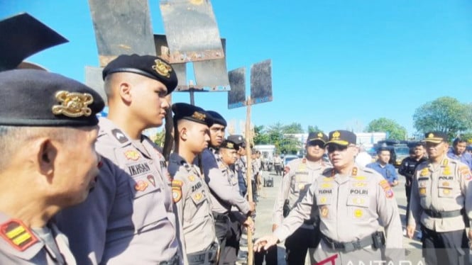 Kapolda Kalsel Instruksikan Penegakan Hukum Tanpa Kompromi terhadap Setiap Kasus Pembakaran Lahan