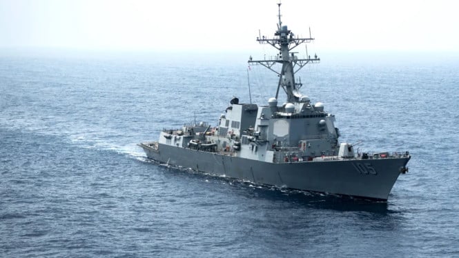 Operasi Blokade AS di Selat Hormuz: Enam Kapal Tanker Iran Terhenti dalam Aksi Pencegatan Militer 24 Jam