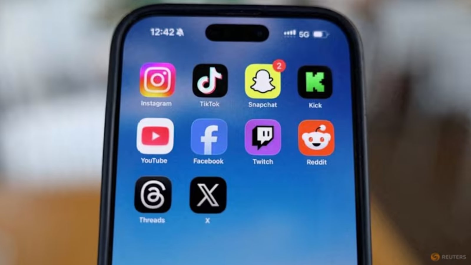Raksasa Media Sosial Gencar Proteksi Anak Muda: TikTok Nonaktifkan Ratusan Ribu Akun Pengguna Bawah 16 Tahun