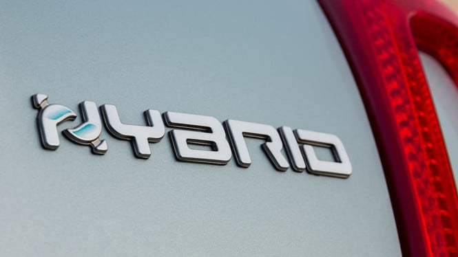 Pasar Mobil Hybrid Indonesia Tumbuh Namun Masih Menghadapi Hambatan Signifikan di Kuartal Pertama 2026