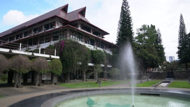 Institut Teknologi Bandung Beri Klarifikasi Setelah Lagu Organisasi Mahasiswa Memicu Kontroversi Konten Bermuatan Seksual