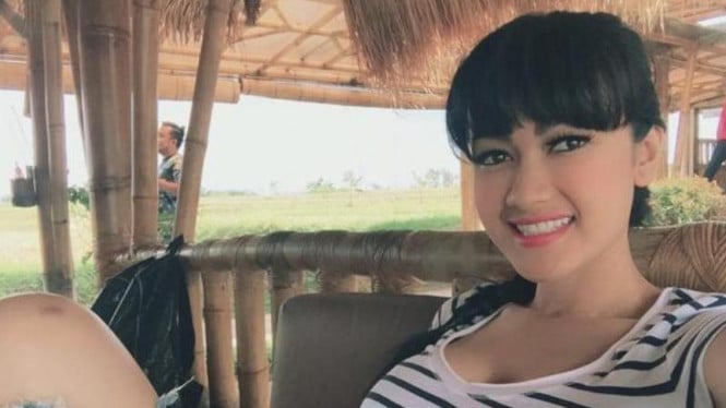 Pesan Terakhir Julia Perez kepada Raffi Ahmad: Jaga Ibunda Jika Menghadapi Kesulitan