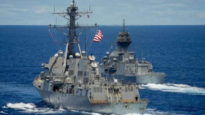 Strategi Blokade AS di Selat Hormuz: 14 Kapal Komersial Berubah Rute untuk Menghindari Konfrontasi Militer