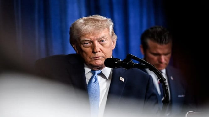 Trump Tegaskan Selat Hormuz Tetap Terbuka, Namun Blokade Militer AS Terhadap Iran Berlanjut Tanpa Kompromi