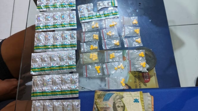 Operasi Besar-besaran Polres Jakarta Pusat: Sindikat Narkoba Tramadol Dibekuk di Balik Kedok Toko Ikan Hias