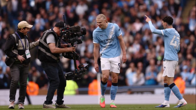 Perburuan Mahkota Liga Inggris Semakin Sengit: Manchester City Imbangi Kedudukan Arsenal dengan Kemenangan Dramatis