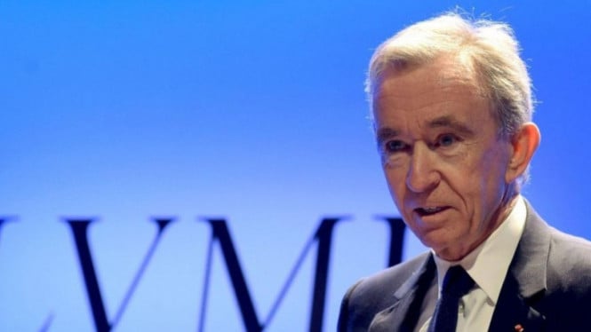 Dominasi Mewah Goyah: Kekayaan Bernard Arnault Merosot Drastis di Tengah Krisis Industri Luxury Global