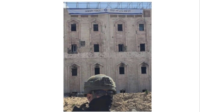 Tentara Israel Dinilai Melakukan Provokasi dengan Pasang Bendera di Atas Rumah Sakit Indonesia Gaza