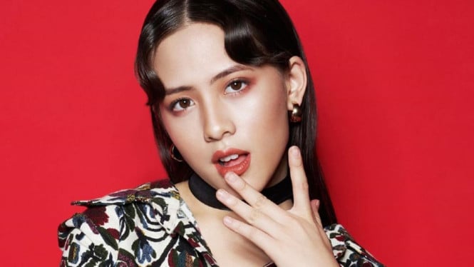 Kontroversi Selebriti Muda: Antara Rumor Kehamilan dan Gugatan Pelecehan Seksual yang Bergulir di Media Sosial