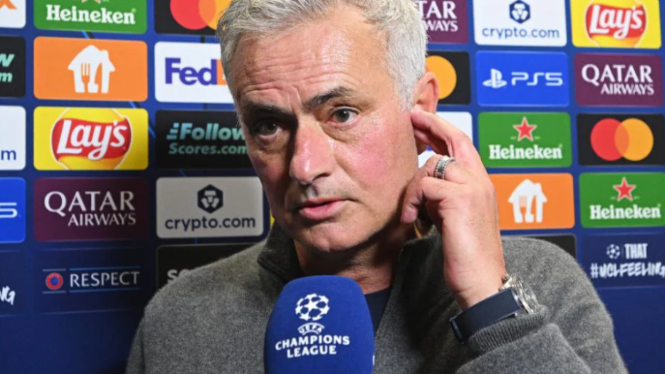 Mourinho Pertimbangkan Masa Depan Kariernya: Benfica Atau Kembali ke Madrid?