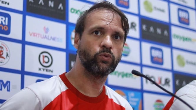 Mauricio Souza Berikan Ultimatum Keras kepada Skuat Persija Jelang Duel Krusial Kontra Persis Solo