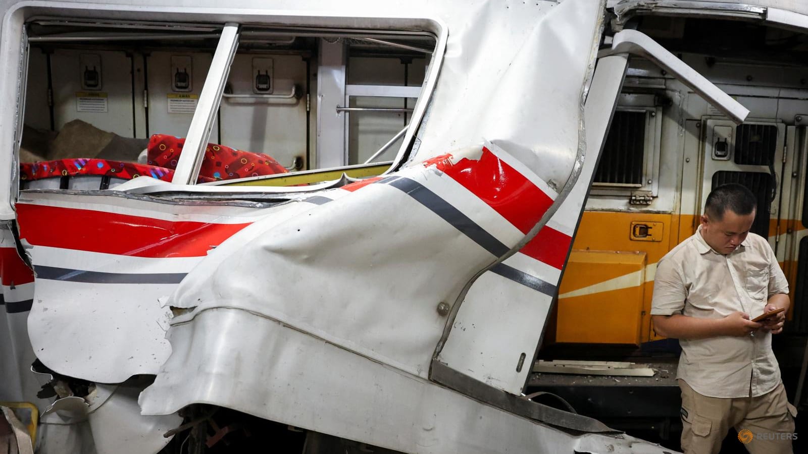 Taksi Green SM Buka Suara Terkait Insiden Tabrakan KRL dan Argo Bromo di Bekasi