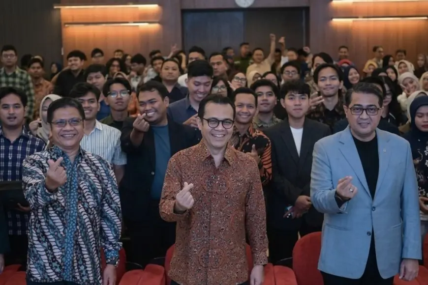 Krisis Ekonomi Memaksa UMKM Indonesia Merevolusi Model Bisnis: Adaptasi atau Tenggelam