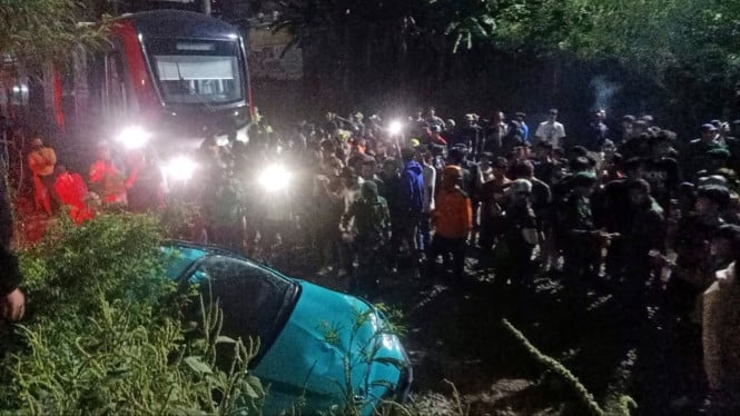 Dari Taksi Listrik Hingga Keselamatan Pengguna Jalan: Pembelajaran Penting dari Insiden Tragis di Bekasi