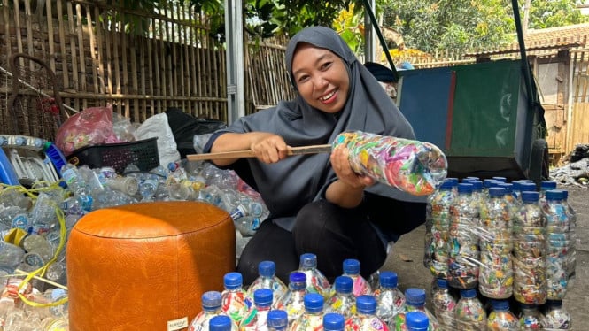 Dari Tumpukan Sampah Menjadi Sumber Penghasilan: Transformasi Ekonomi Sirkular di Kampung Masigit