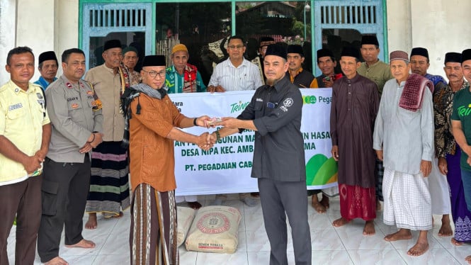 Pegadaian Wujudkan Komitmen Sosial dengan Renovasi Masjid di Ambalawi Jelang Perayaan Hari Buruh