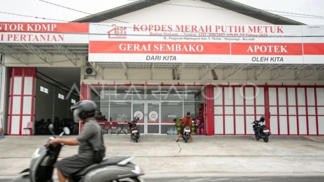 Antusiasme Luar Biasa: Ratusan Ribu Pelamar Bersaing untuk Posisi Manajer Kopdes Merah Putih
