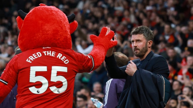 Kemenangan Dramatis Manchester United Atas Liverpool Dibayangi Kondisi Kesehatan Sir Alex Ferguson yang Kritis