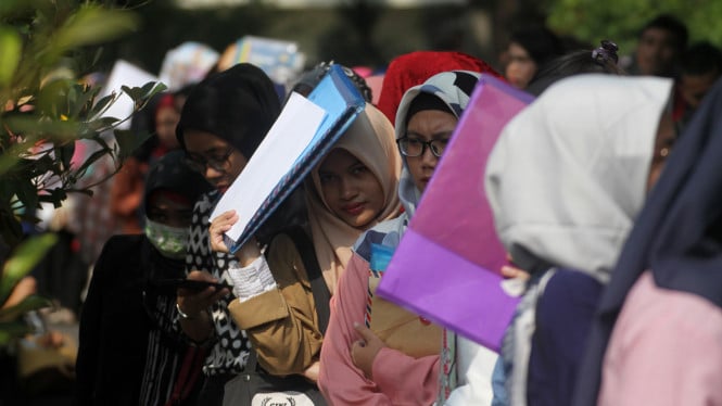 Krisis Pengangguran di Asia: Indonesia Menghadapi Tantangan Ketenagakerjaan di Tengah Volatilitas Ekonomi Regional