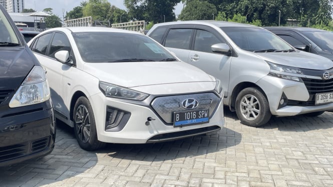 Pasar Otomotif Indonesia Bergerak Dinamis: Dari Mobil Listrik Bekas hingga Strategi Efisiensi BBM di Tengah Lonjakan Harga Bahan Bakar