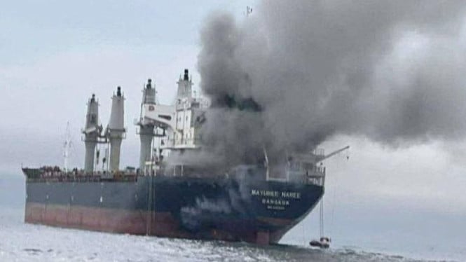 Insiden Keamanan Maritim: Kapal Tanker China Diserang di Perairan Strategis Teluk Persia