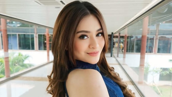 Nathalie Holscher Tanggapi Kritikan Pernikahan Berulang dengan Pernyataan Kontroversial, Publik Terpecah Opini