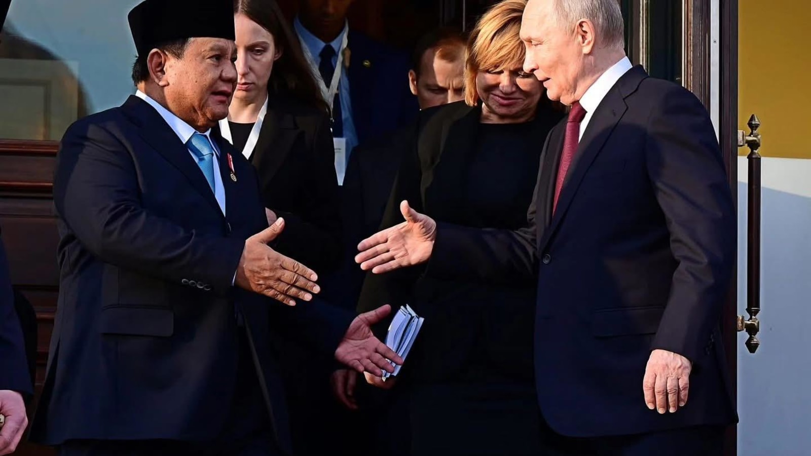 Pertemuan Strategis Prabowo-Putin Berlanjut: Indonesia Perkuat Posisi Diplomasi di Kazan Juni Mendatang