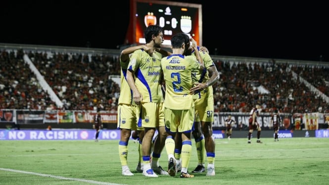 Persib Kehilangan Momentum di Pasar Transfer: Peralta Melayar ke Persija Sementara Talenta Muda Diminati Klub Eropa