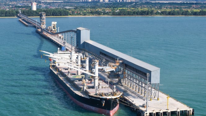 SIG Perkuat Strategi Ekspor Semen Melalui Terminal Baru di Tuban, Targetkan Penetrasi Pasar Amerika Serikat
