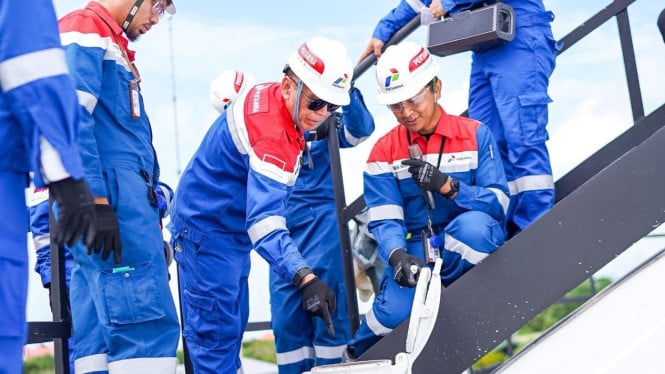 Pertamina Intensifkan Strategi Logistik Avtur untuk Mendukung Mobilitas Penerbangan Nasional di Musim Puncak