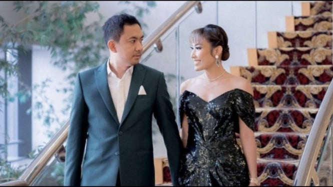 Dinamika Pernikahan Selebriti: Ayu Dewi dan Regi Datau Alami Ketegangan Jelang Perayaan Anniversary