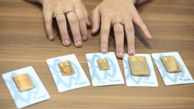 Logam Mulia Kembali Melaju Tinggi: Emas Antam Tembus Rp 2,7 Juta per Gram
