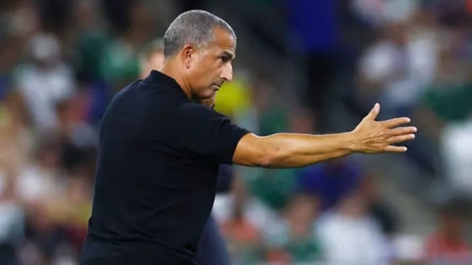 Federasi Sepak Bola Tunisia Berhentikan Sabri Lamouchi Usai Kekalahan Besar dari Swedia di Piala Dunia 2026