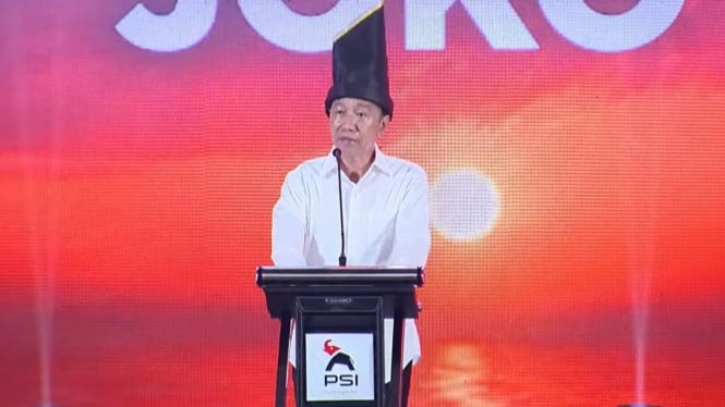 PSI Tunggu Momentum Tepat untuk Rekrut Jokowi, Isyana Sebut Belum Ada Kepastian