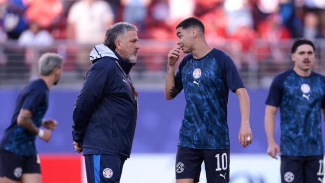 FIFA Berlakukan Regulasi Kontroversial di Piala Dunia 2026, Pemain Paraguay Almiron Jadi Korban Pertama