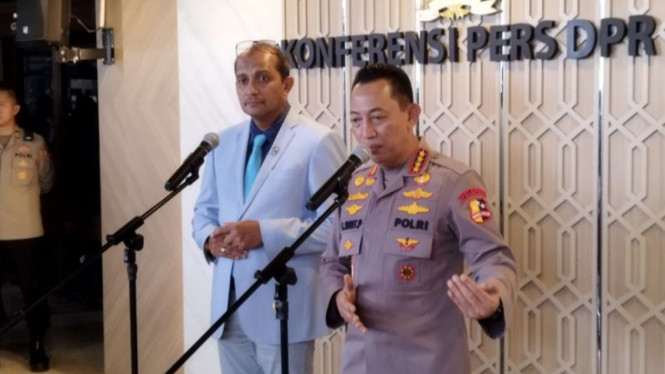 Kapolri Jelaskan Penahanan Roy Suryo dan dr Tifa sebagai Tahap Krusial dalam Proses Penyidikan Pidana