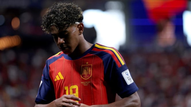 Luis de la Fuente Tegaskan Lamine Yamal Bukan Penerus Messi dan Maradona, Inilah Penjelasan Lengkapnya