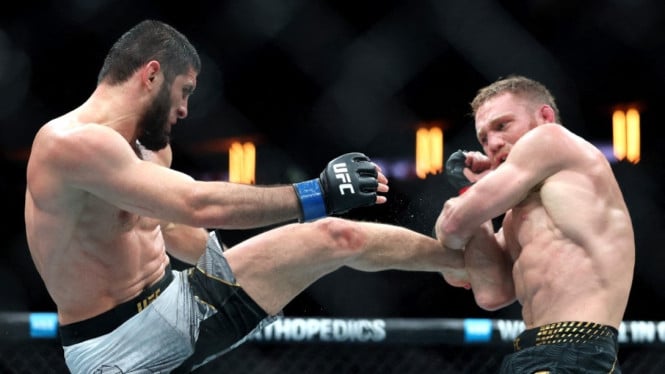 Makhachev Tunjukkan Celah Pertahanan Garry Menjelang Pertarungan Bergengsi UFC 330