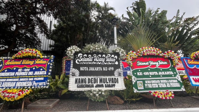 Pemprov DKI Apresiasi Rangkaian Bunga dari KDM dalam Peringatan HUT Jakarta ke-499